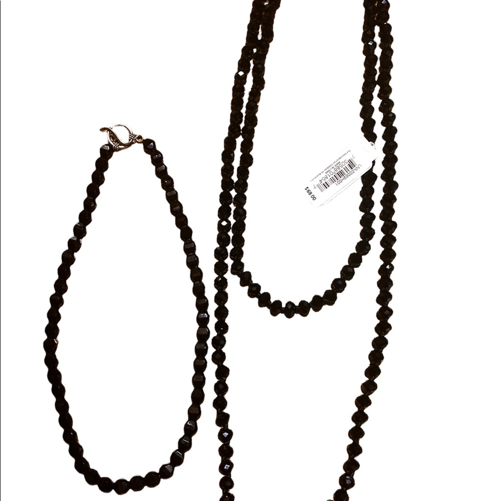 New with tags beaded necklace set 112